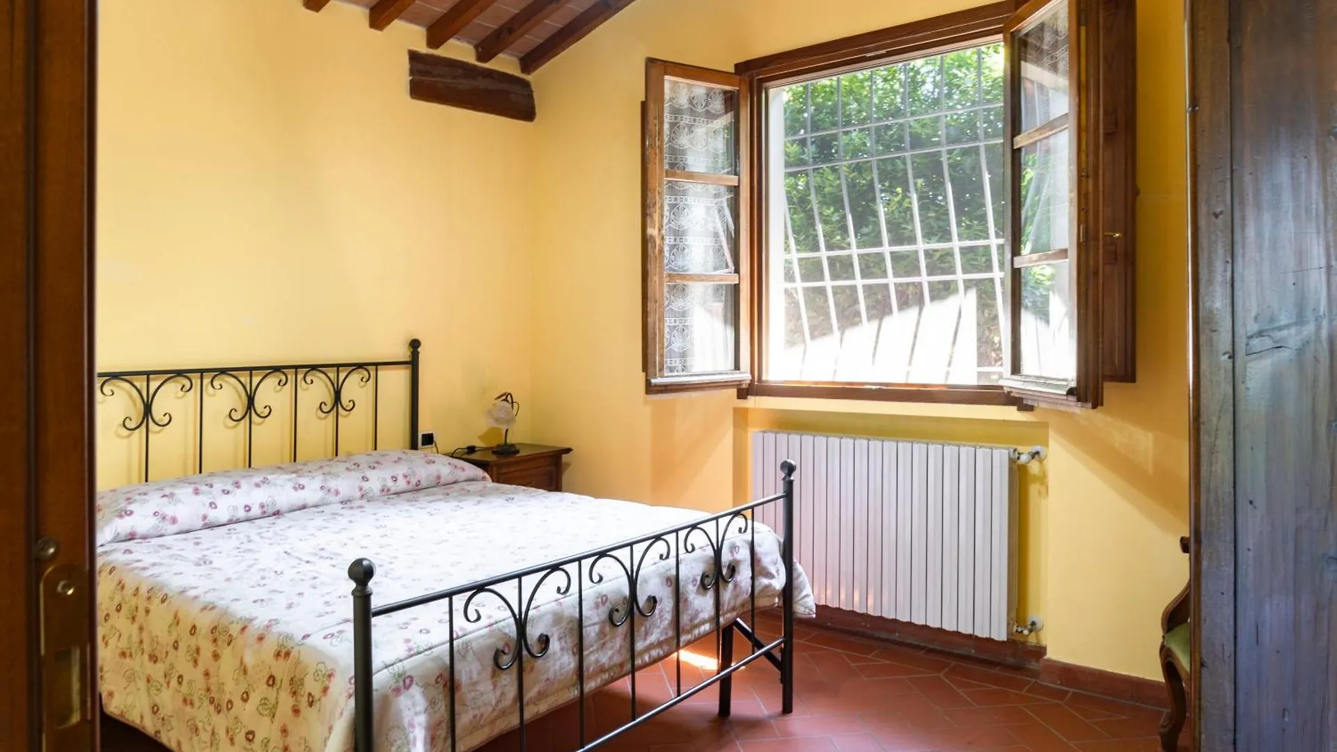 Country House Oasi Verde Near Florence Cerreto Guidi Italien